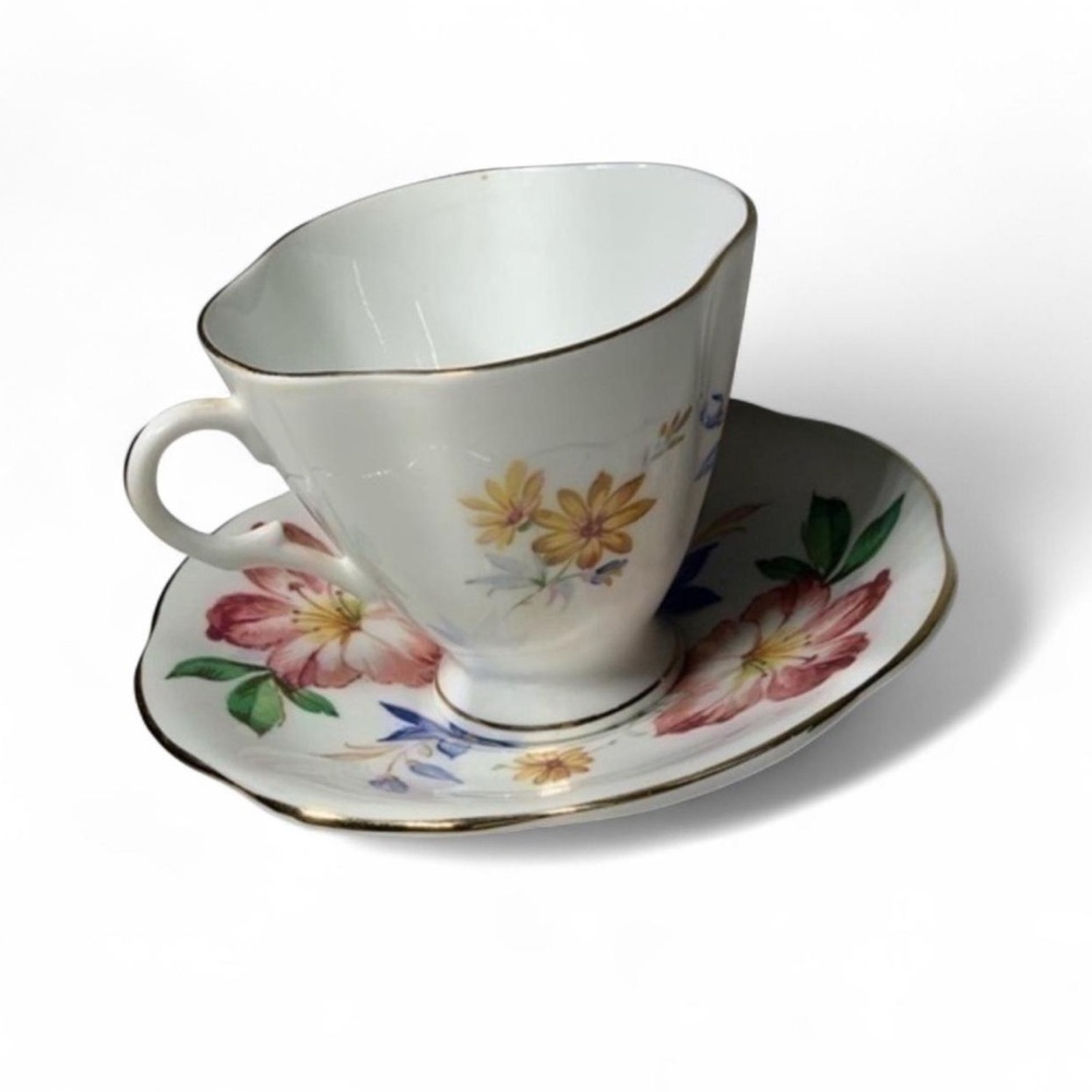 Vintage England Bone China Floral Tea Cup